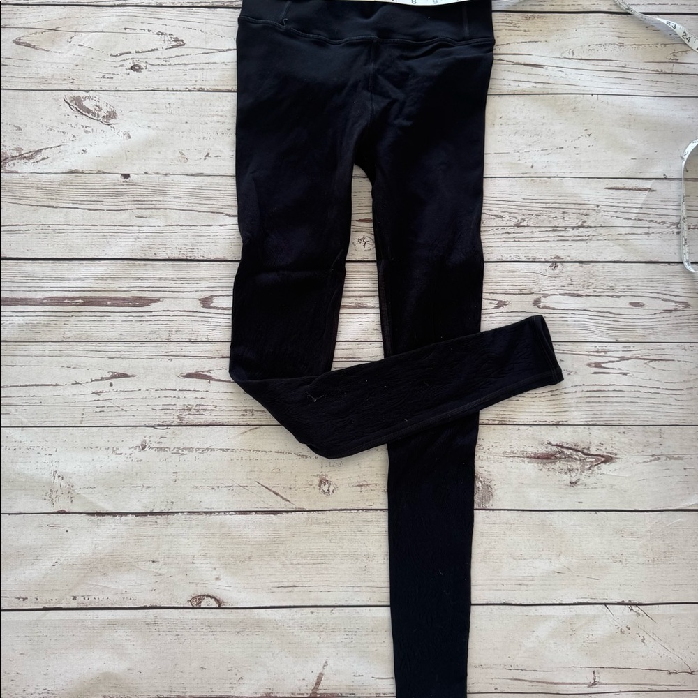 Lululemon peak through leggings